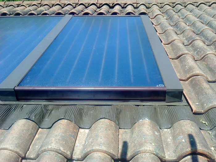 Solarflachblech mit blauer Beschichtung, 