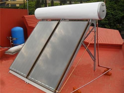 Solarwarmwasserbereiter Dachsystem, 