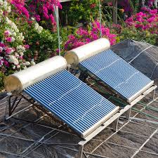 Druckloser Solarwarmwasserbereiter aus Edelstahl, 